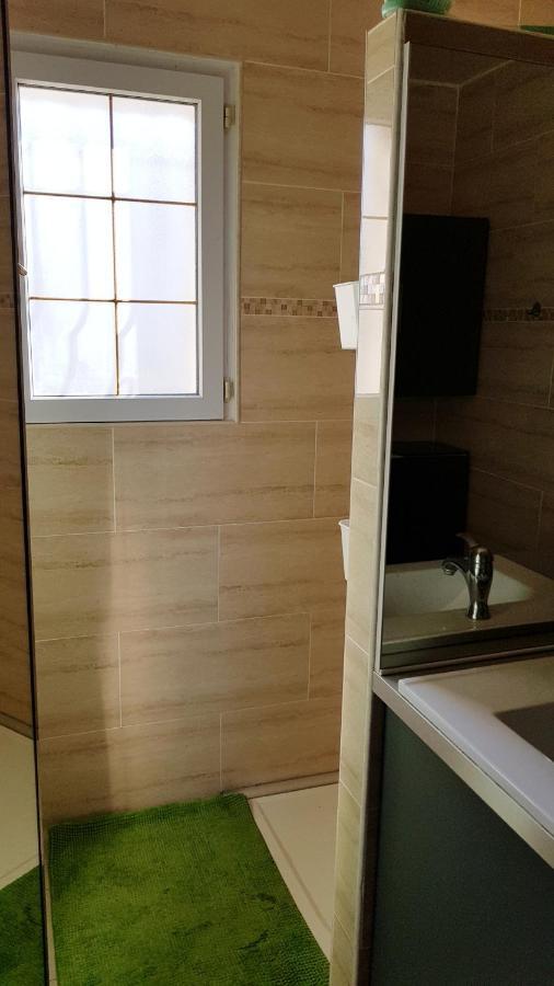 Charmante Maison Climatisee Vedene - Avignon Avec Piscine Exterior foto